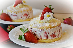 Strawberry cake with decorations